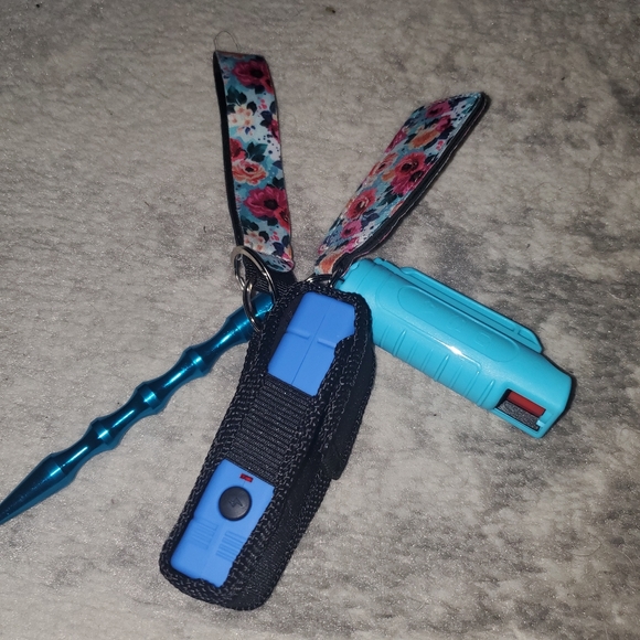 Self defense keychain - Picture 1 of 4